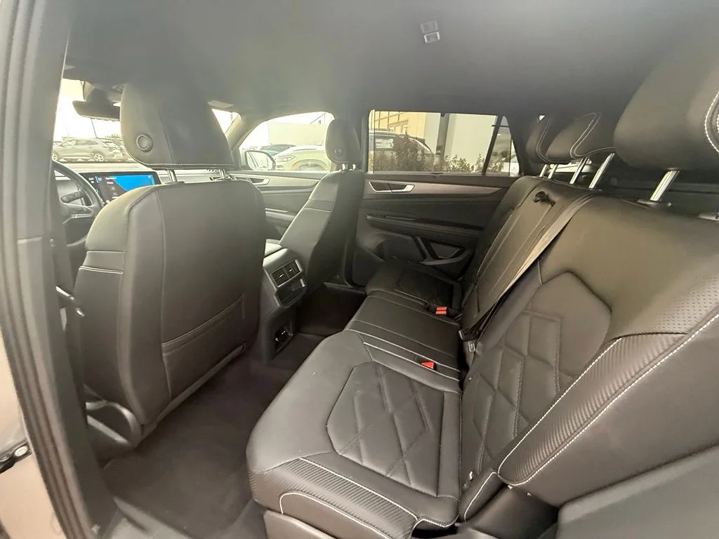 Used 2026 Gray Volkswagen 2.0T SE w/Technology image 11