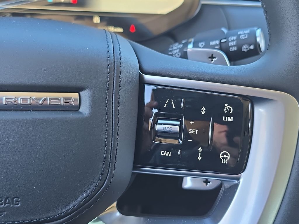 New 2026 Icy White Land Rover SE image 19