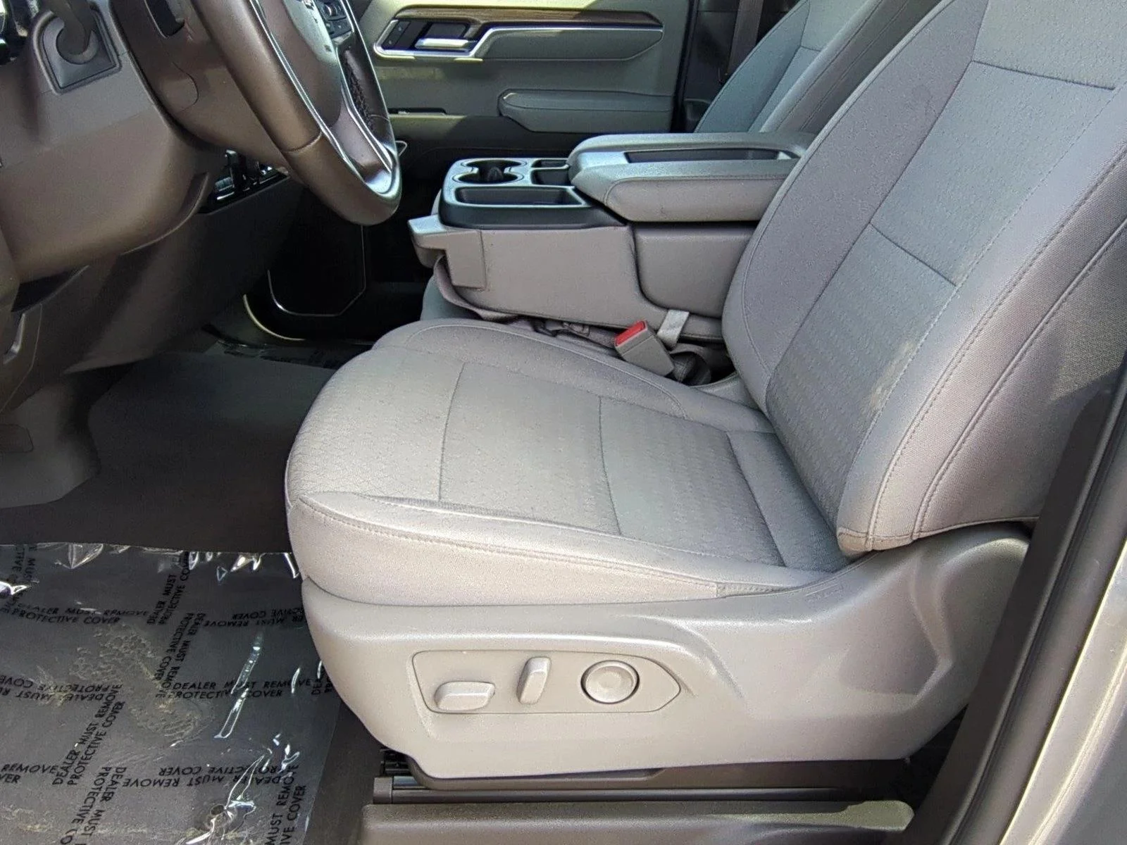 Used 2025 Sterling Gray Metallic Chevrolet LT image 16