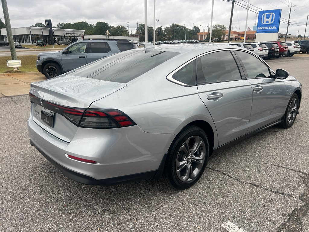 2024 Honda Accord 1.5T EX photo 3