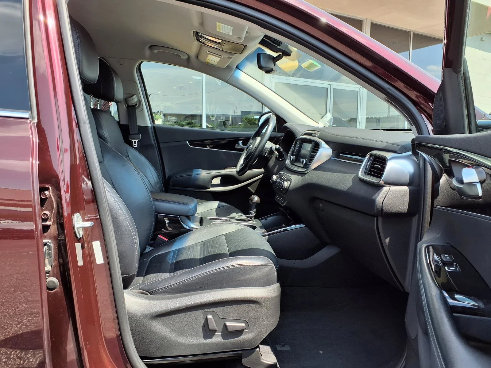 Used 2017 Sangria Kia EX image 25