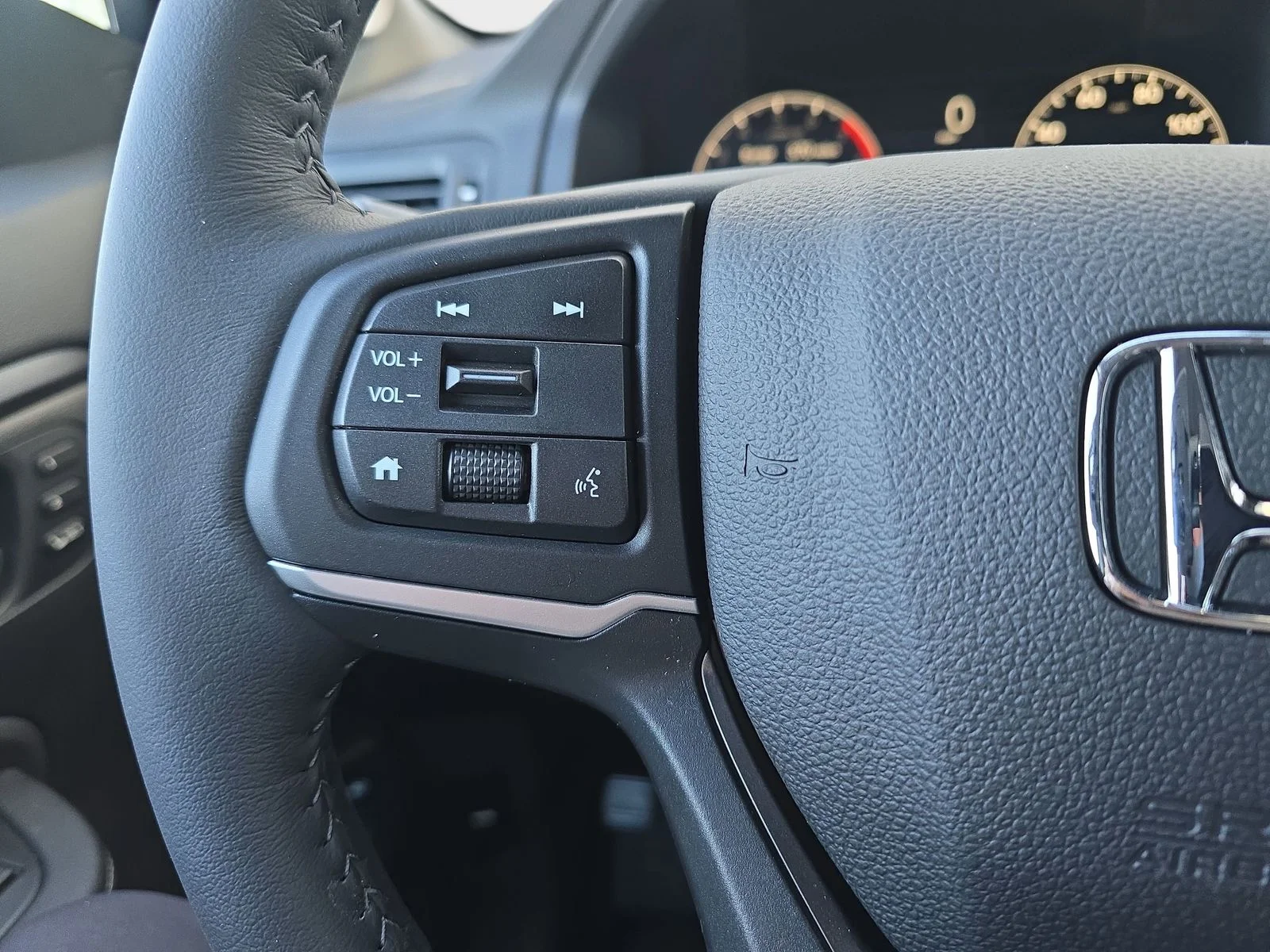 2026 Honda Ridgeline RTL - Photo 18