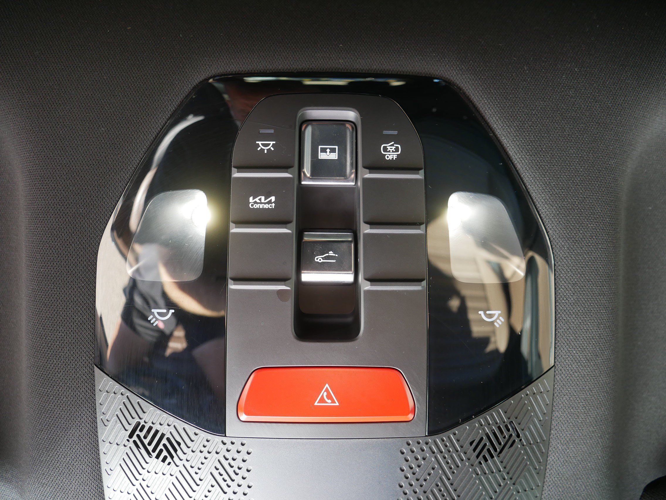 Certified Used 2024 Ocean Blue Kia Land image 33