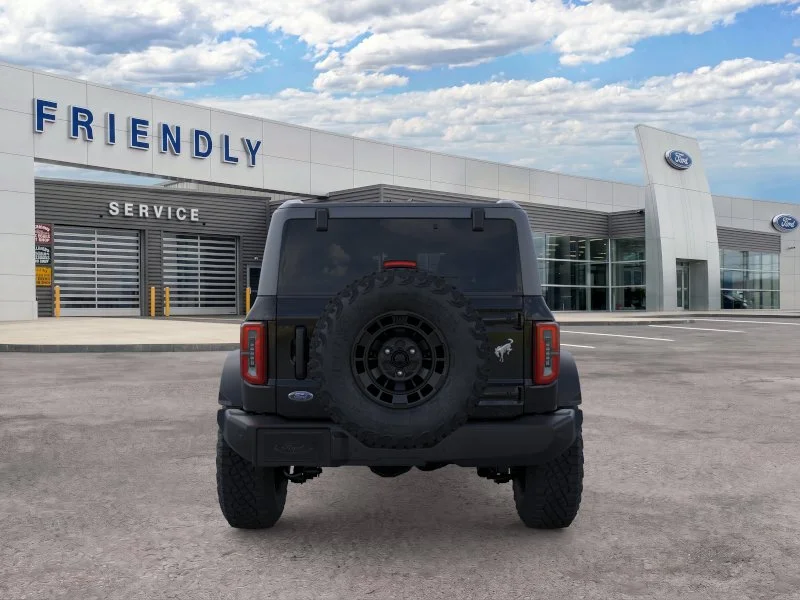 New 2026 Shadow Black Ford Outer Banks® image 5