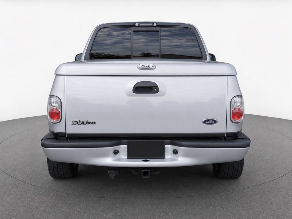 Used 2001  Ford SVT Lightning image 5