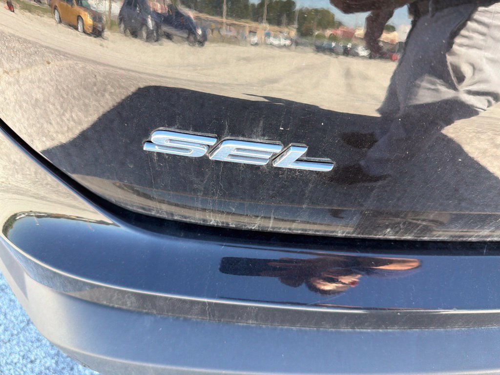 Used 2024 Black Metallic Ford SEL image 6