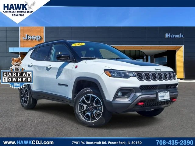 Certified Used 2025 White Jeep Trailhawk image 1