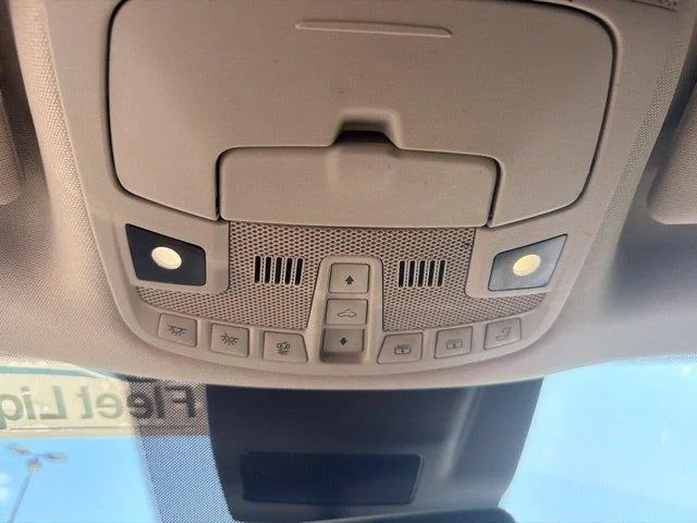 Used 2021 Black Lincoln Reserve image 17