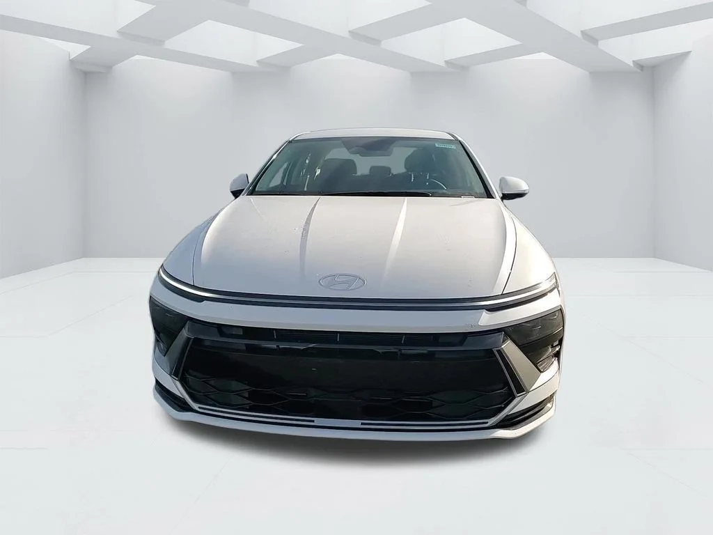 New 2026 White Hyundai SEL Sport image 10