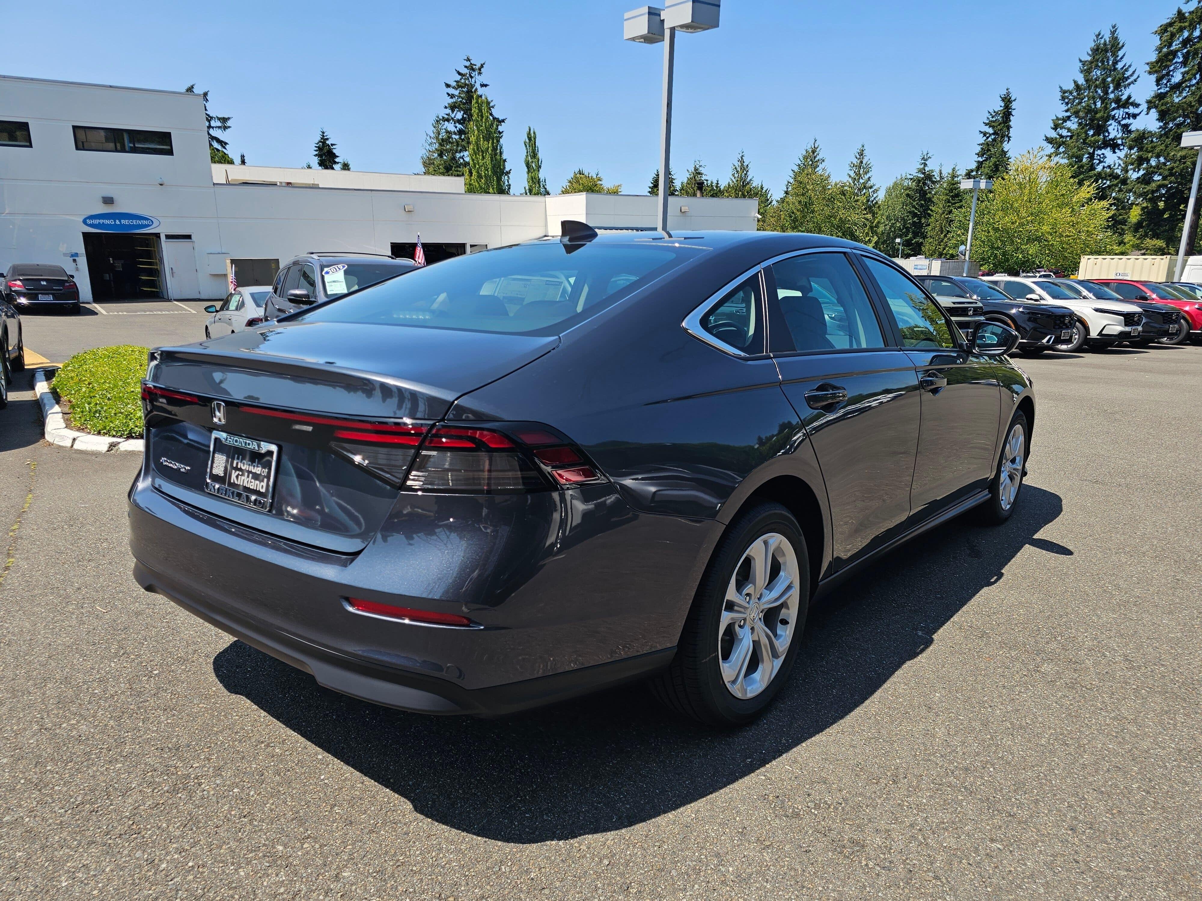 New 2026 Meteorite Gray Metallic Honda LX image 7