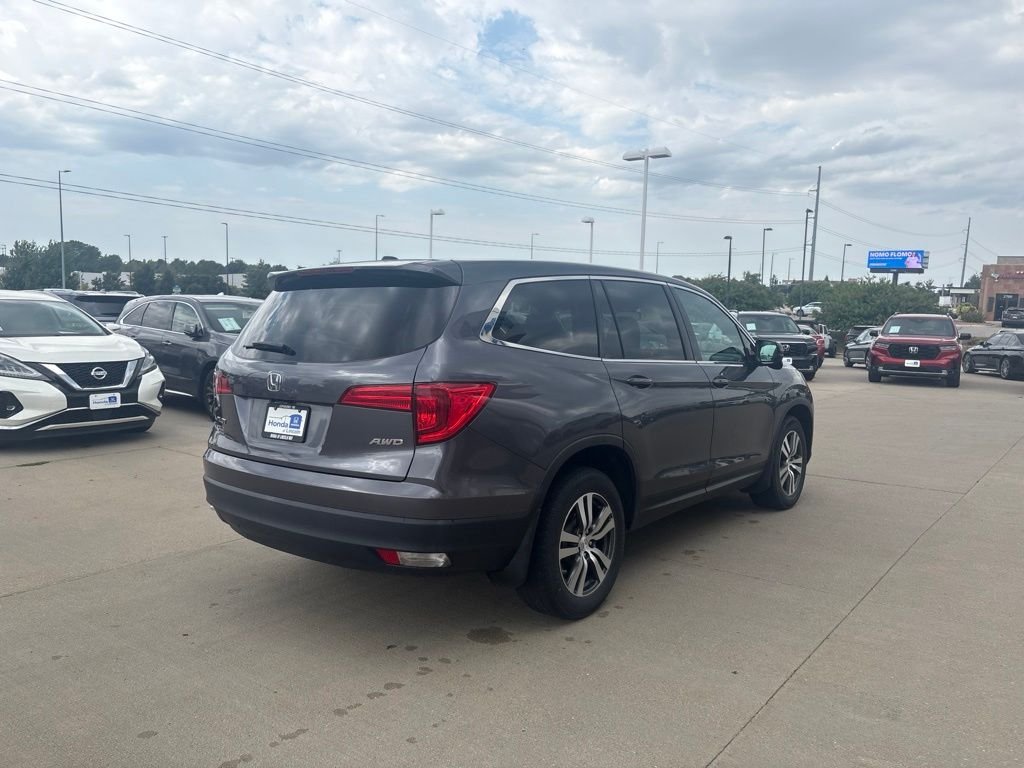 Used 2016 Gray Honda EX-L image 5