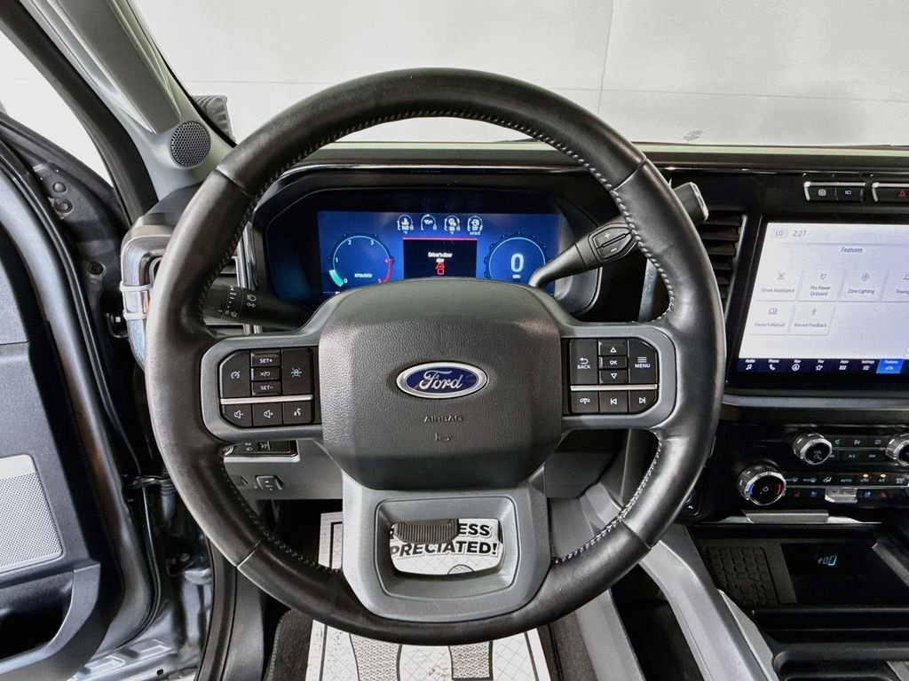 Used 2024 Carbonized Gray Metallic Ford LARIAT image 11