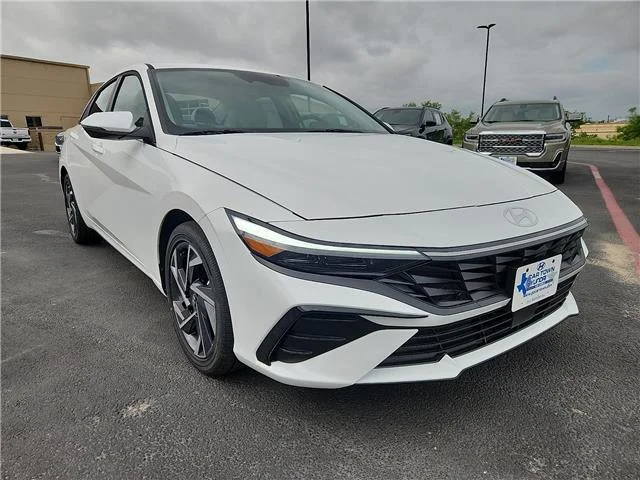 New 2026 Serenity White Pearl Hyundai Limited image 6