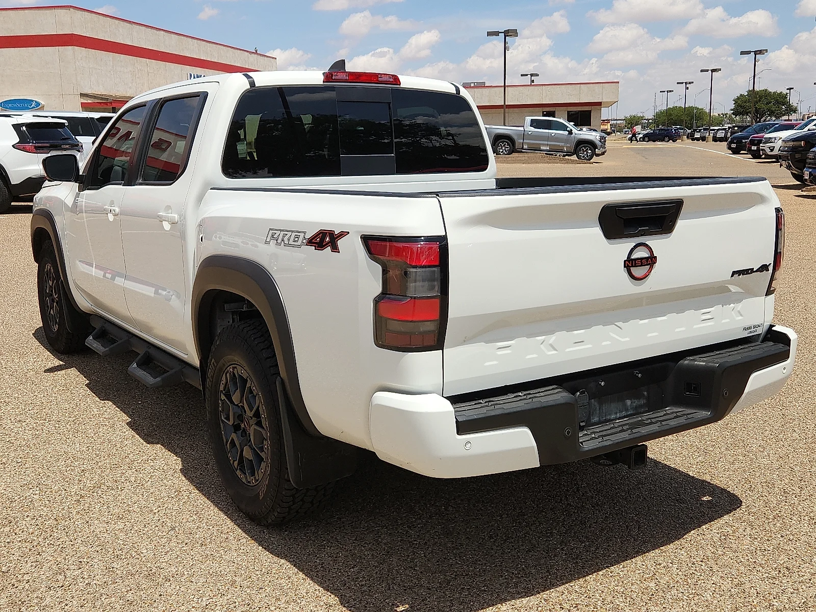 Used 2023 White Nissan PRO-4X image 3