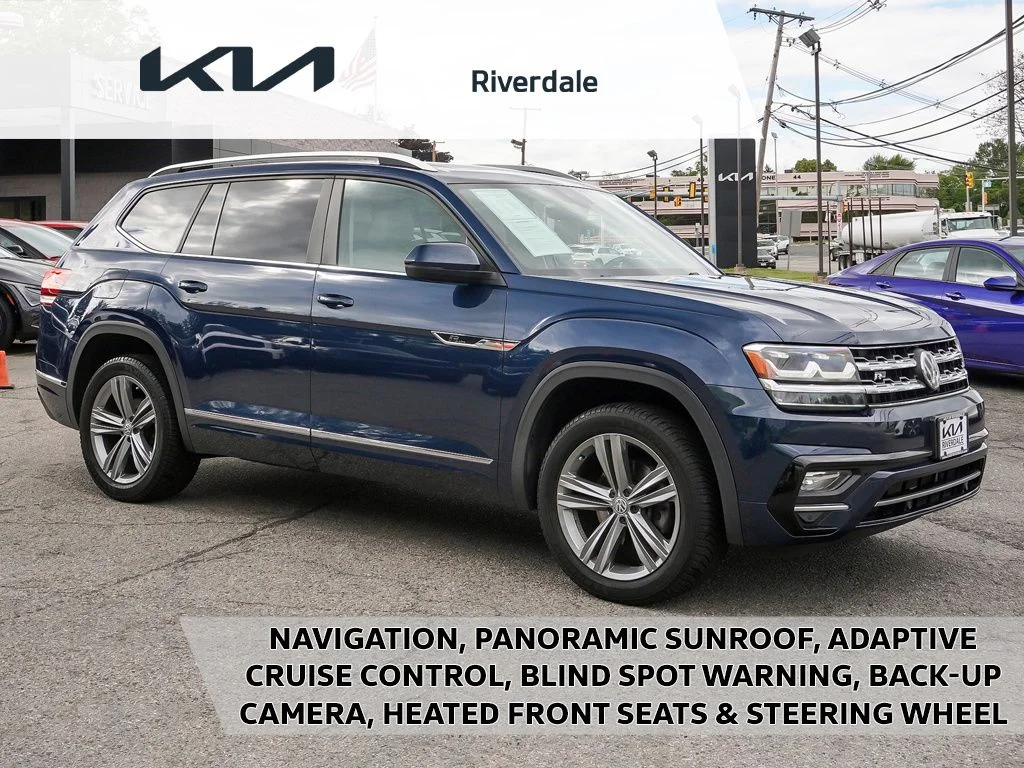 2023 Volkswagen Tiguan 2.0T SE R-Line Black's photo