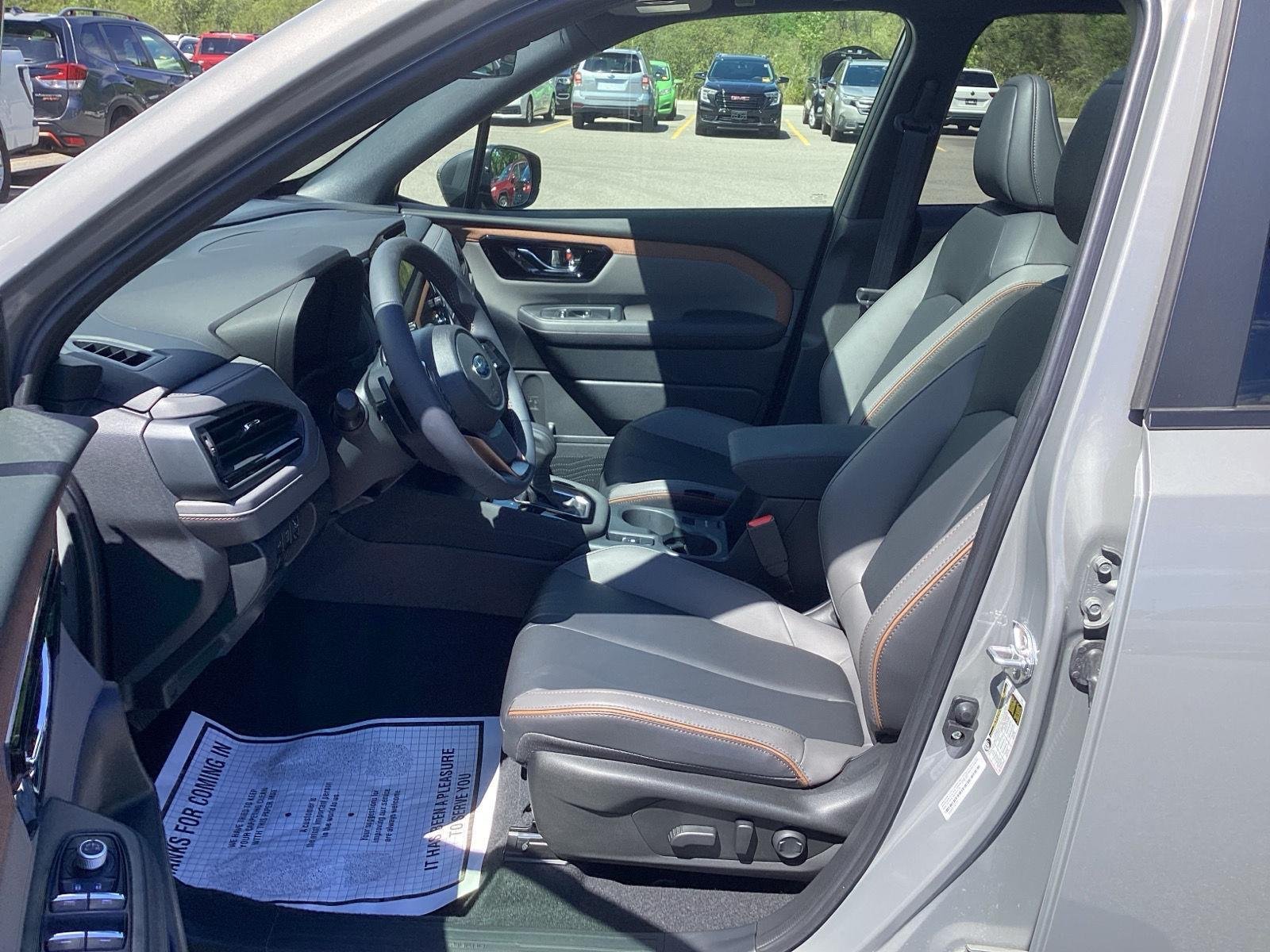Certified Used 2025 Pearl Subaru Sport image 15