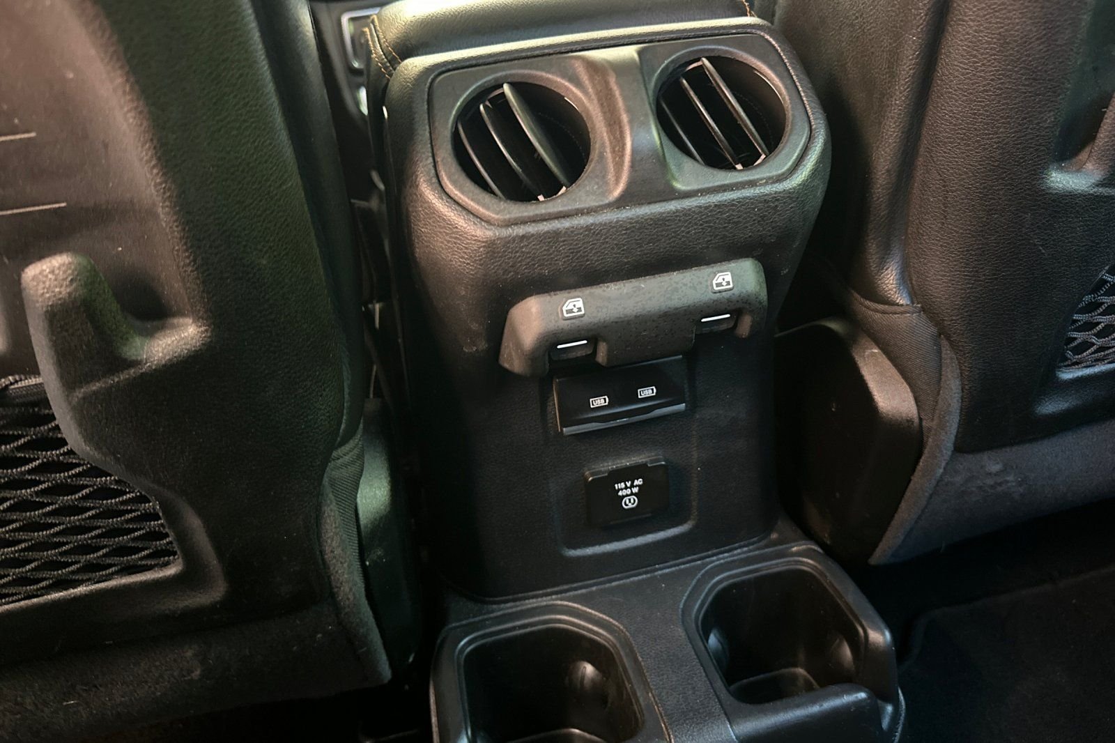 Used 2022 Gray Jeep Mojave image 17