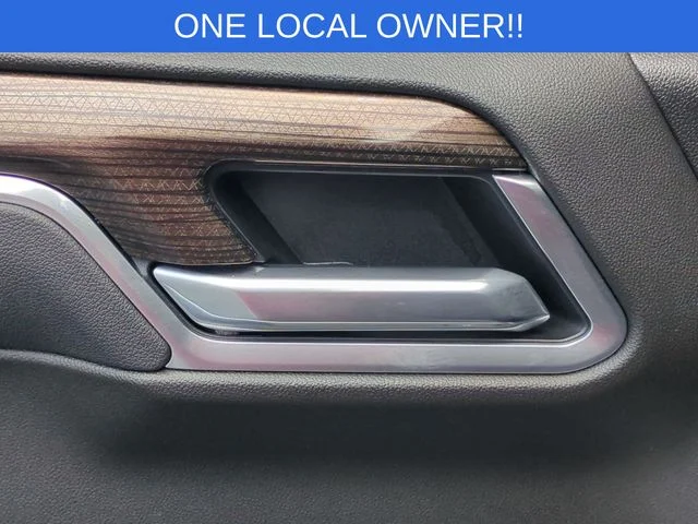 Used 2025 Gray Chevrolet RST image 29