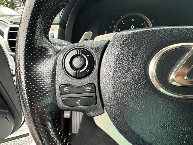 Used 2016 White Lexus 200t image 25