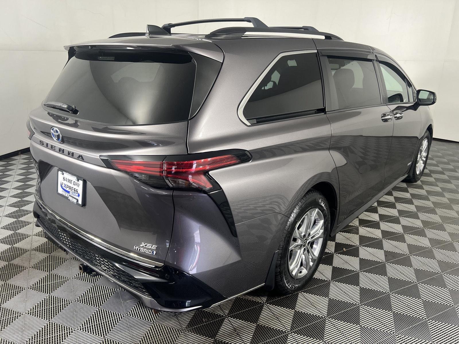 Used 2021 Gy Toyota XSE image 20