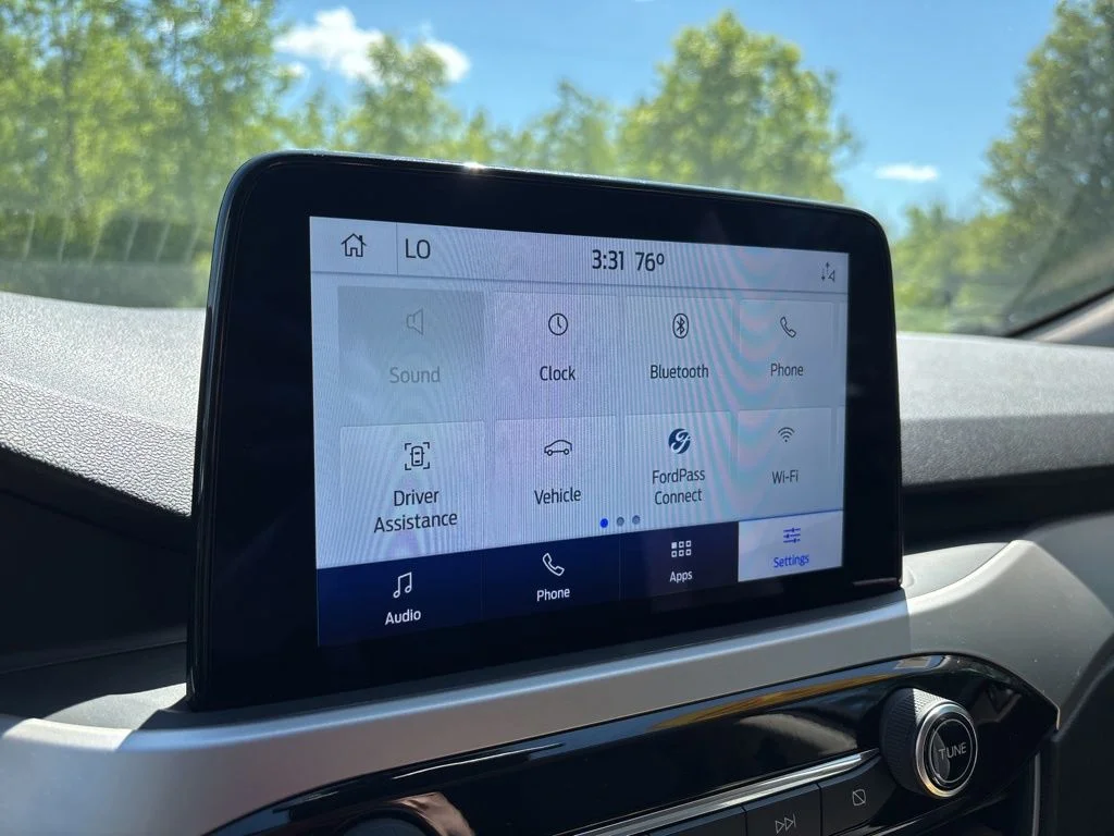 Used 2020 Gray Ford SE image 34