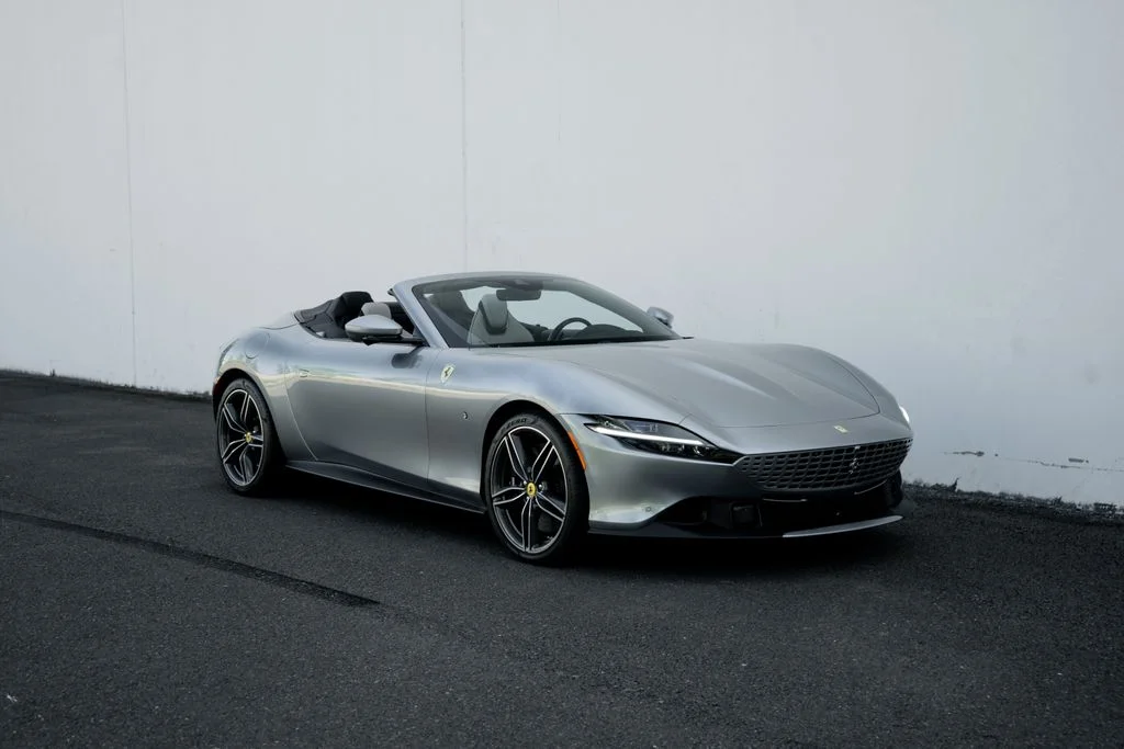 2024 Ferrari Roma Spider's photo