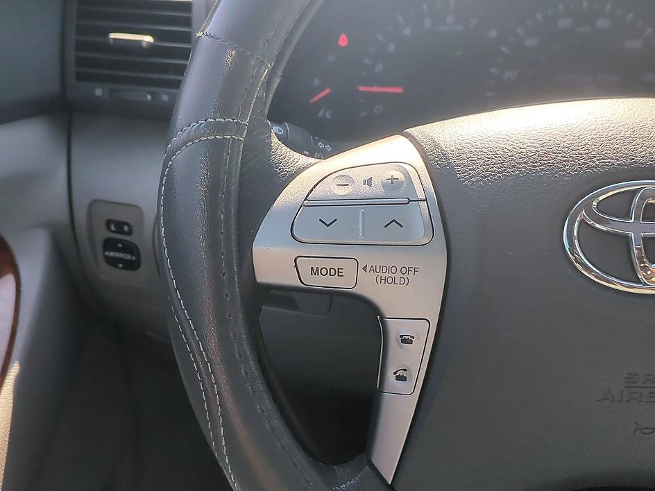 Used 2010 Magnetic Gray Metallic Toyota XLE image 15