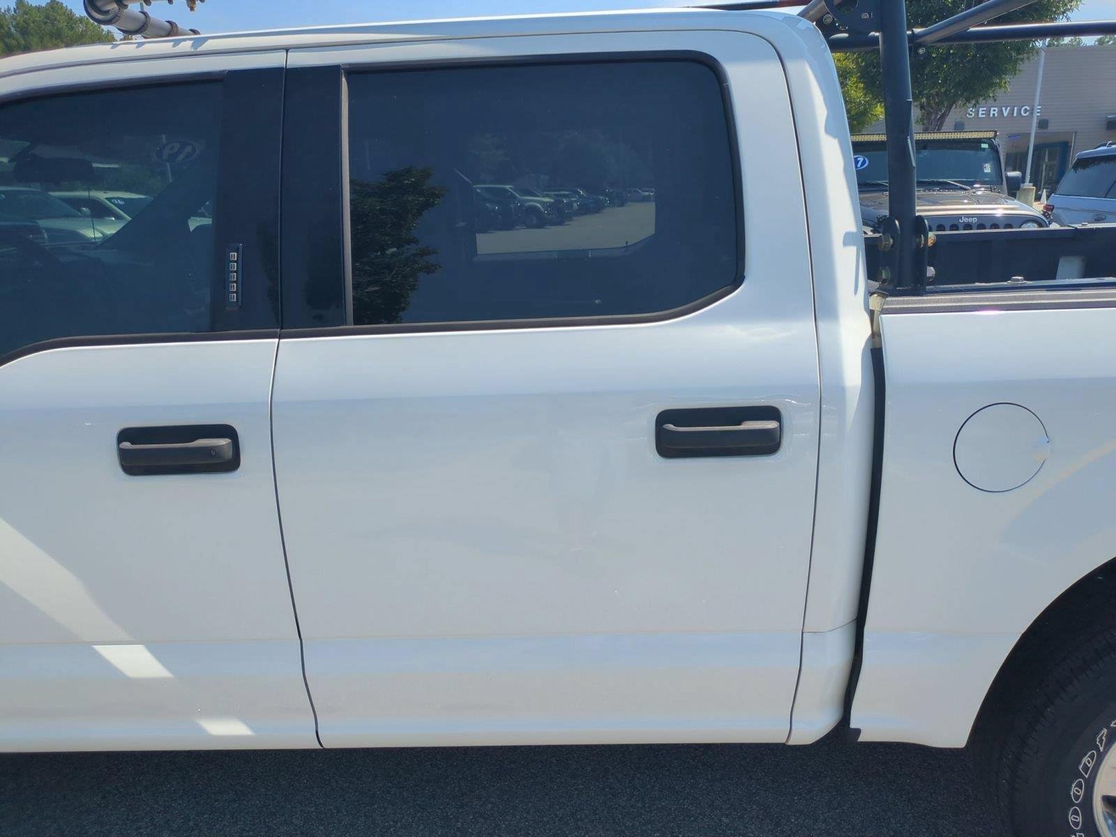 Used 2019 Oxford White Ford XLT image 29