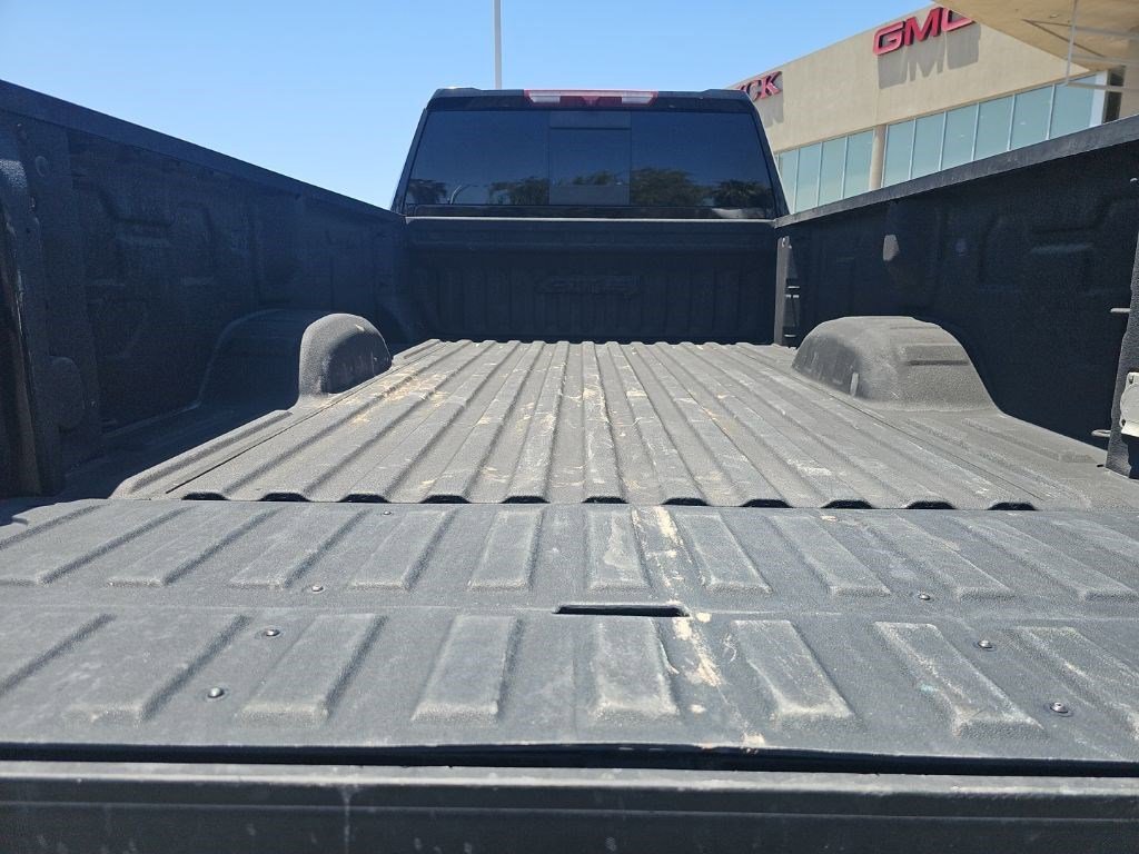 Used 2022 Onyx Black GMC AT4 image 19