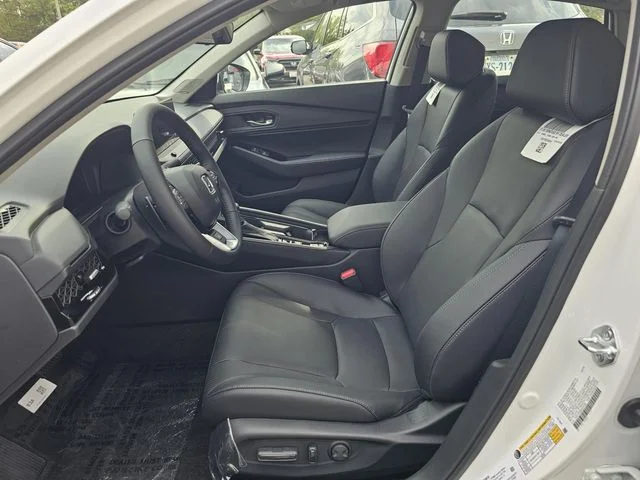 2026 Honda Accord Hybrid Touring - Photo 17