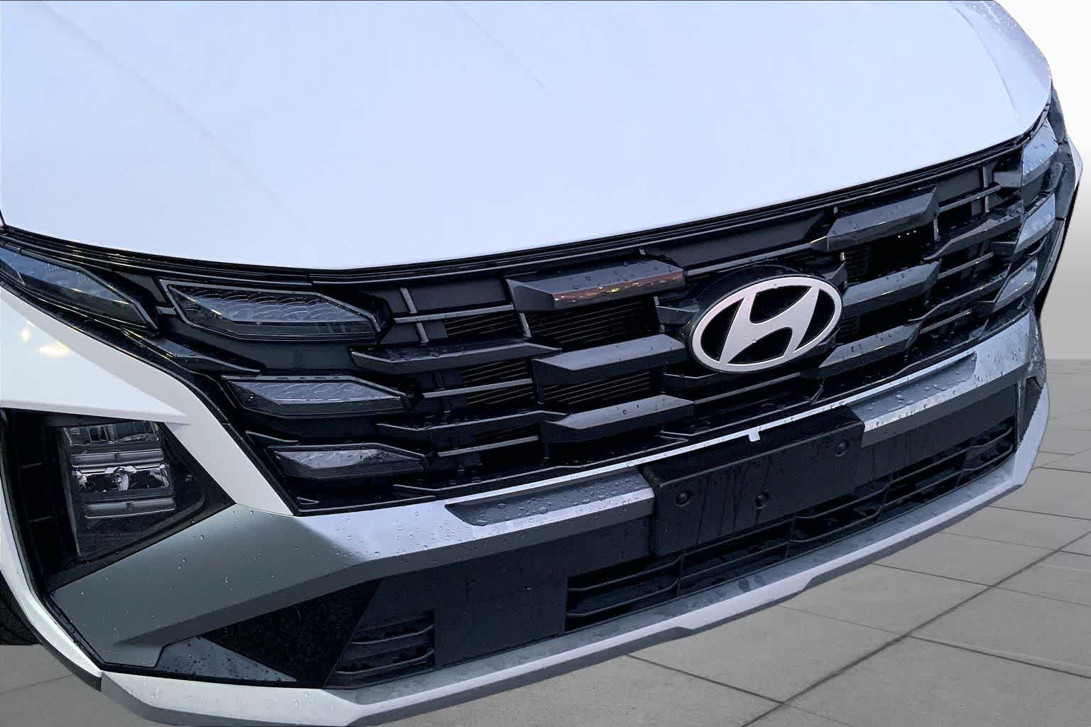 Used 2025 Serenity White Pearl Hyundai SEL image 29