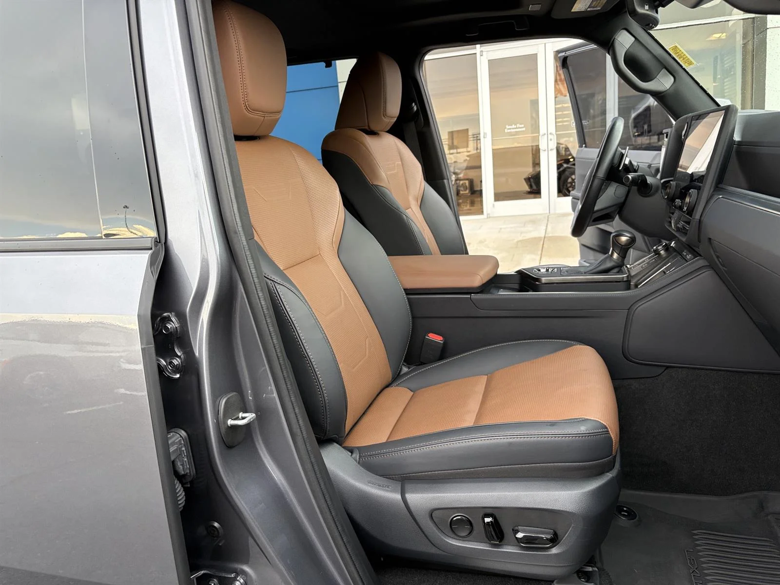 Used 2024 Gray Lexus Luxury image 78