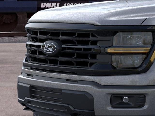 New 2026 Carbonized Gray Metallic Ford XLT image 39