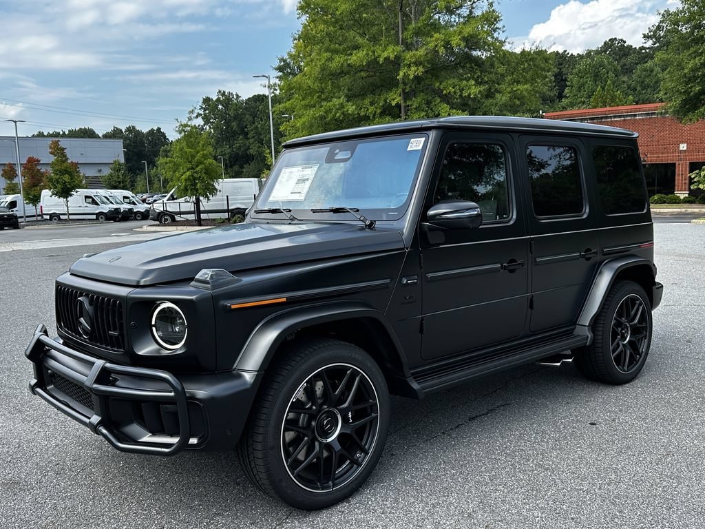 New 2027 MANUFAKTUR Night Black Magno Mercedes-Benz AMG® G 63 image 41