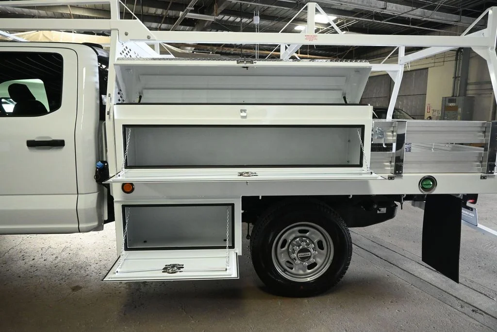 New 2026 Oxford White Ford XL image 25