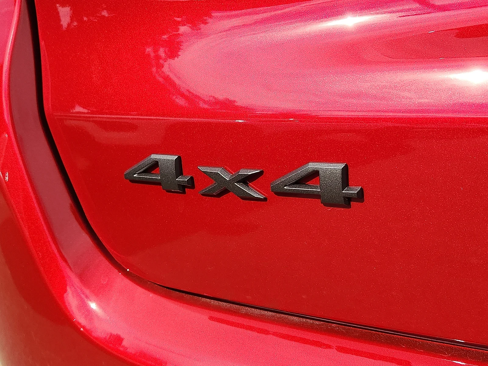 New 2027 Red Hot Pearl-Coat Paint Jeep LATITUDE ALTITUDE 4X4 image 9