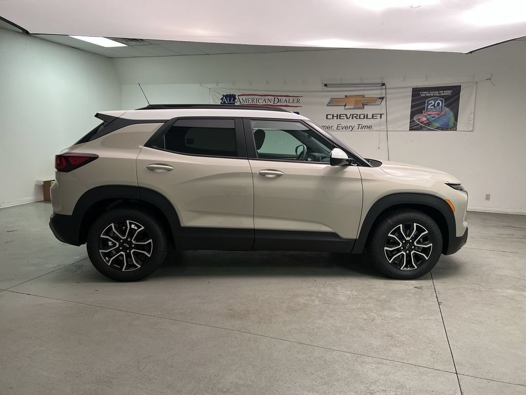 New 2026 White Sands Chevrolet ACTIV image 9