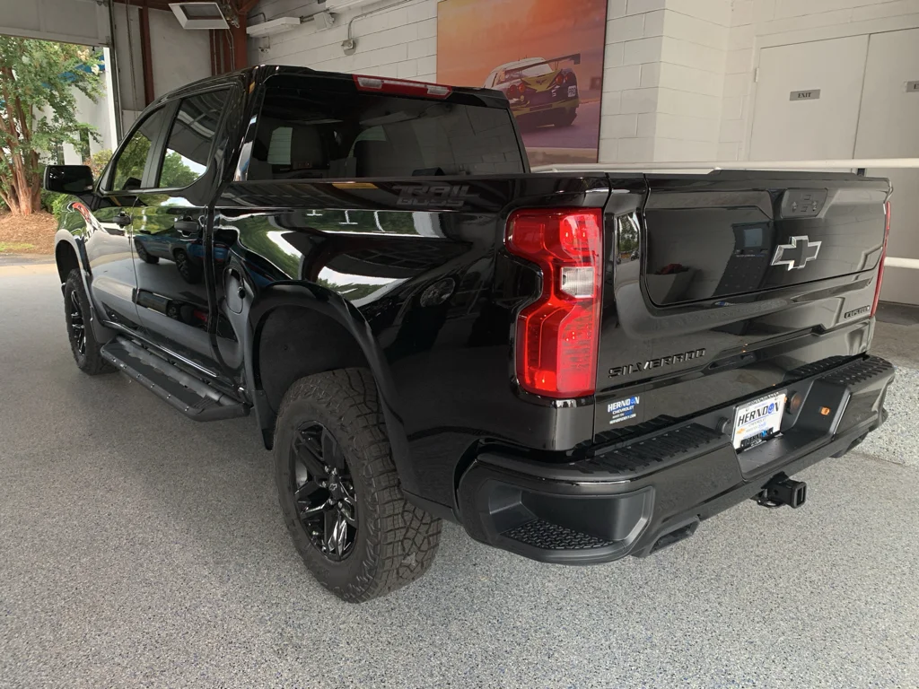 2026 Chevrolet Silverado 1500 Custom Trail Boss - Photo 8