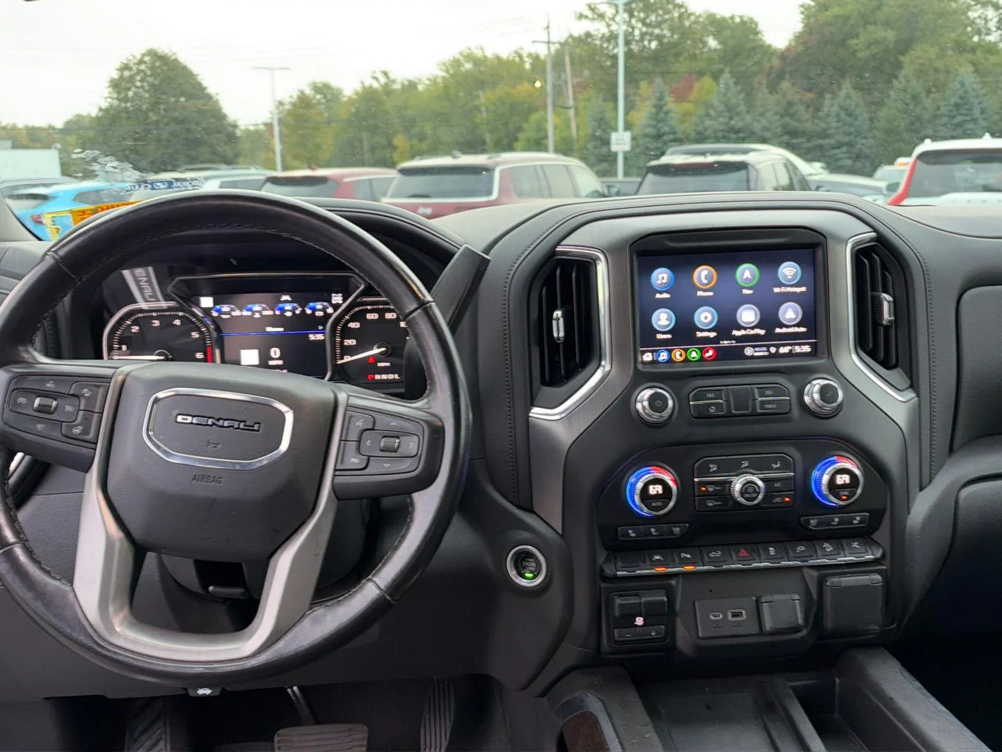 Used 2022 Onyx Black GMC Denali image 15