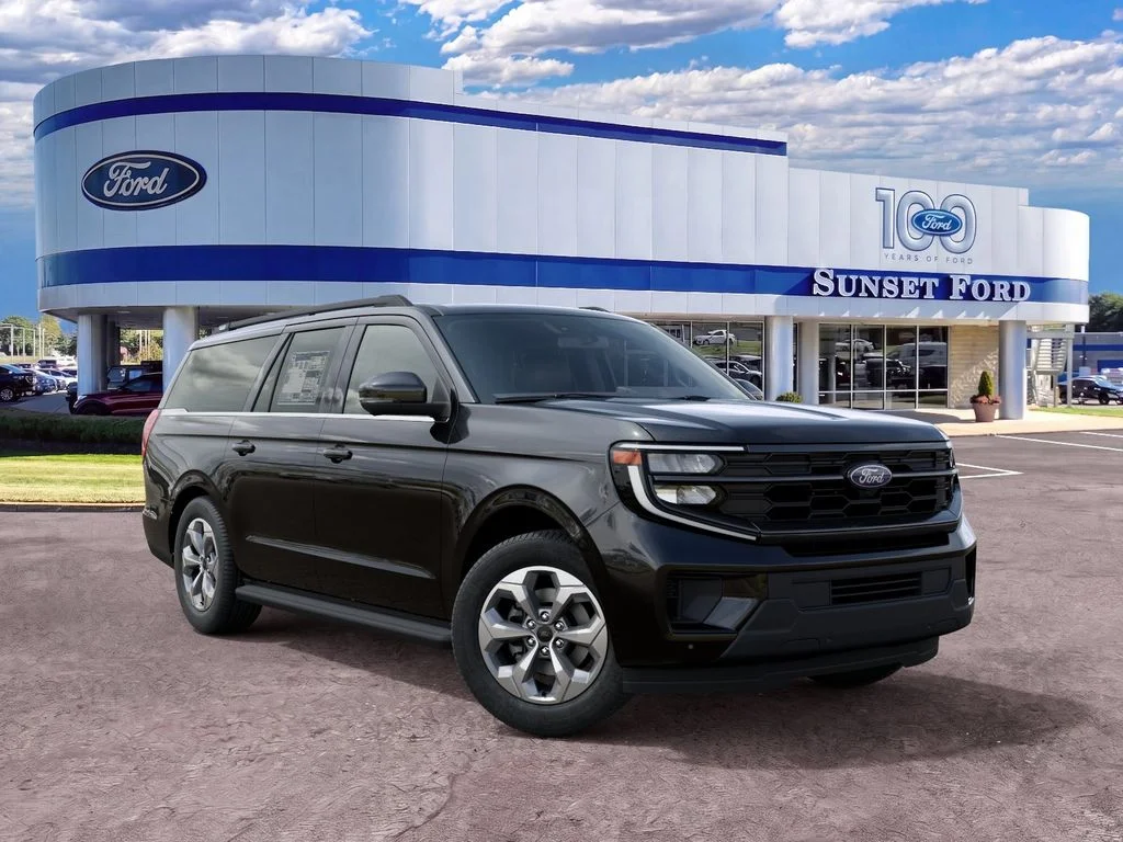 New 2027 Agate Black Metallic Ford Active™ image 4