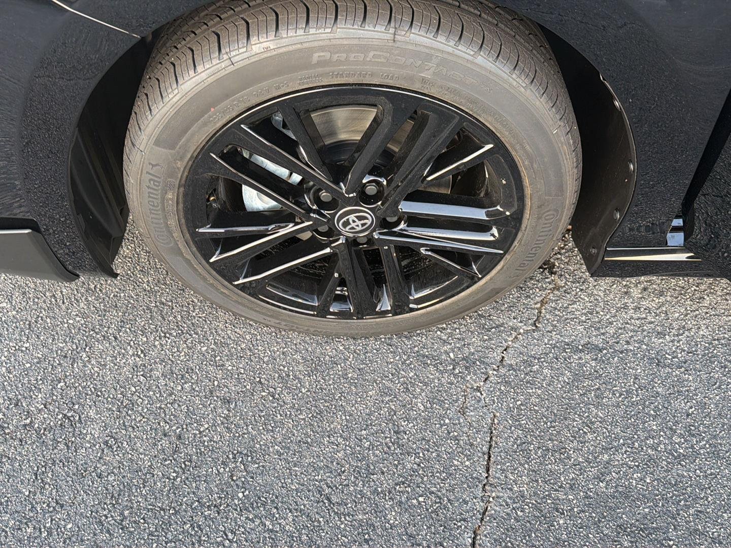 New 2026 Midnight Black Metallic Toyota SE image 33