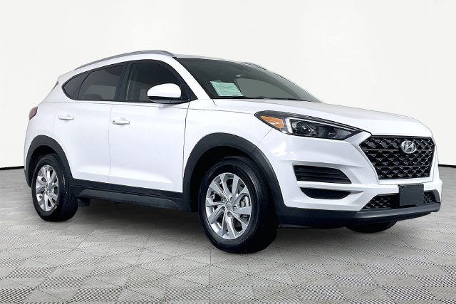 Used 2019 White Hyundai Value image 3