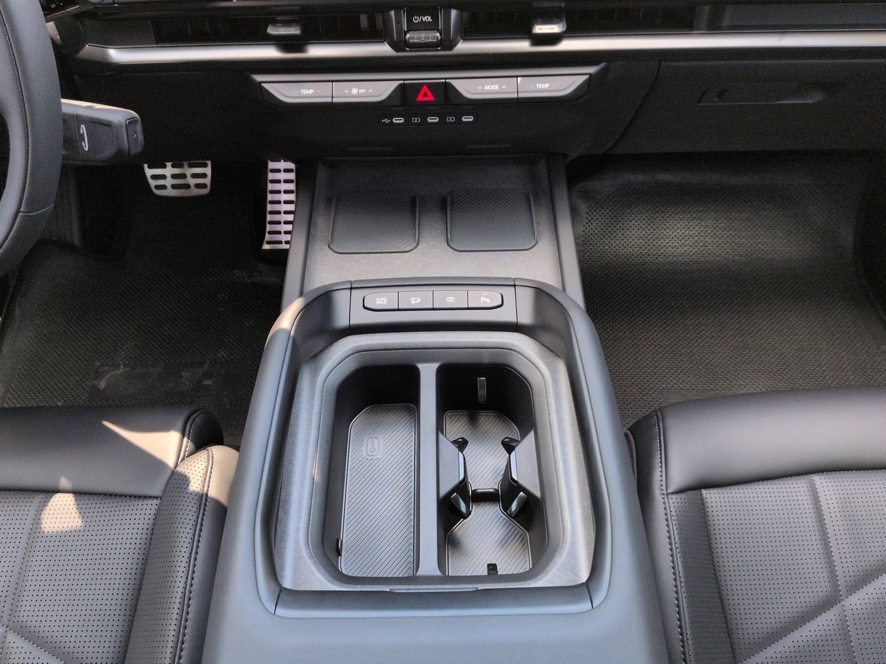 New 2027 Black Jade Green Kia X-Pro SX image 18