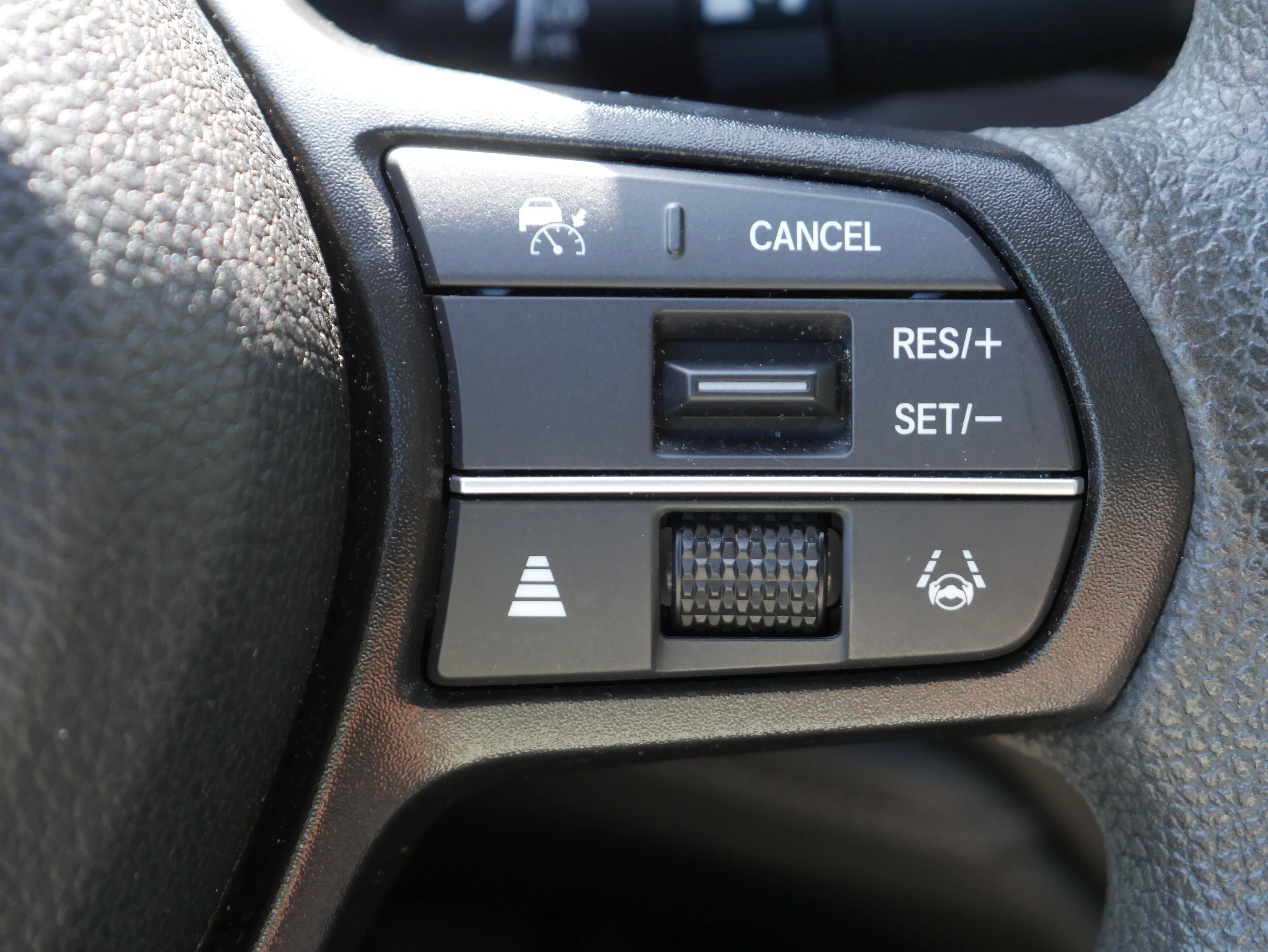 2023 Honda Accord LX - Photo 24