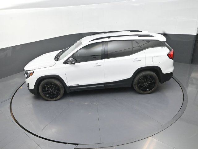 Used 2019 White GMC SLT image 29
