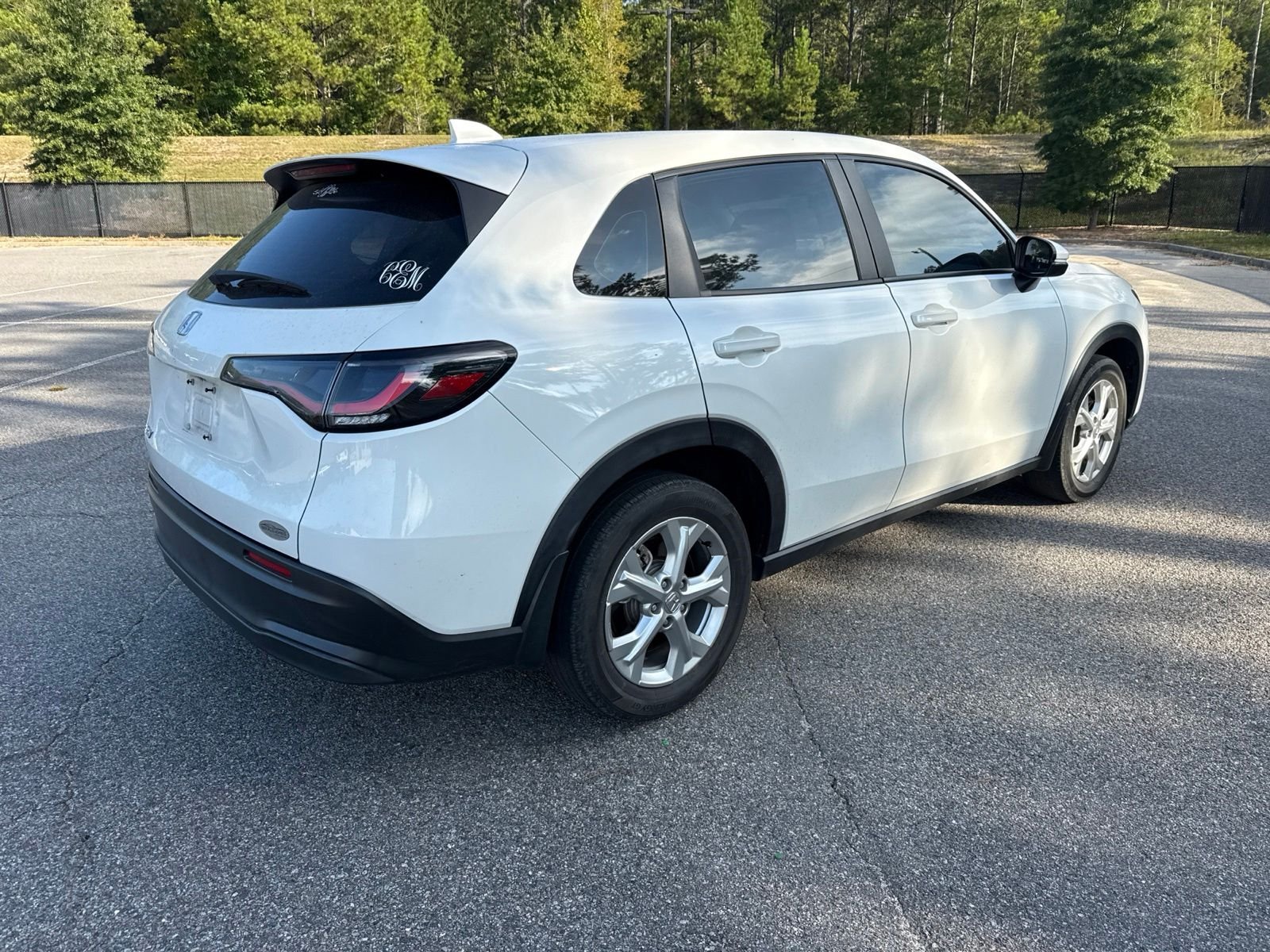Used 2023 White Honda LX image 3
