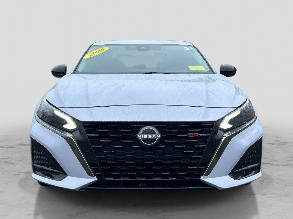Used 2024 Gray Nissan 2.5 SR image 8