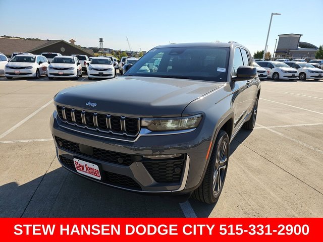 2027 Jeep Grand Cherokee Limited Reserve