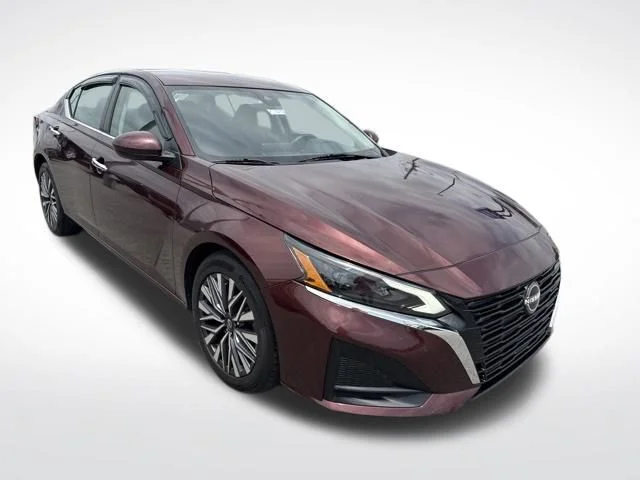 Used 2023 Red Nissan 2.5 SV image 7