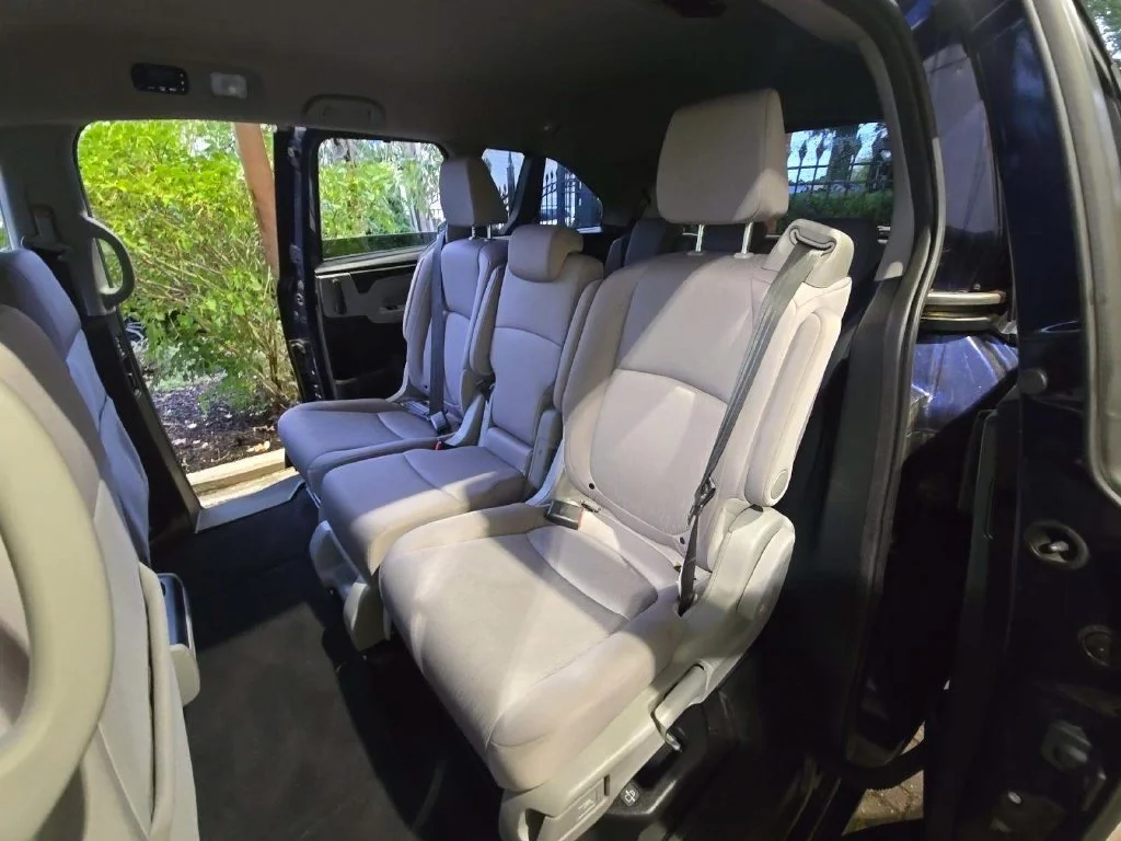 Used 2023 Blue Honda EX image 6